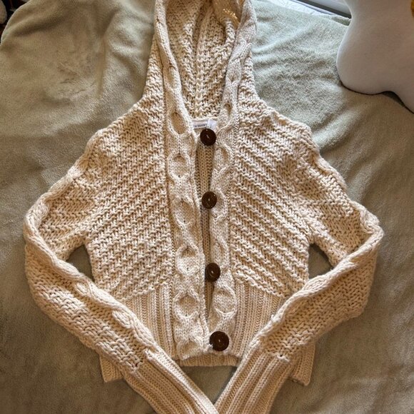 No Boundaries Sweaters - No Boundaries Women's Cream and White Jumper